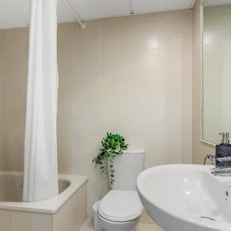 Amatista 3 - Plusholidays Apartmán *